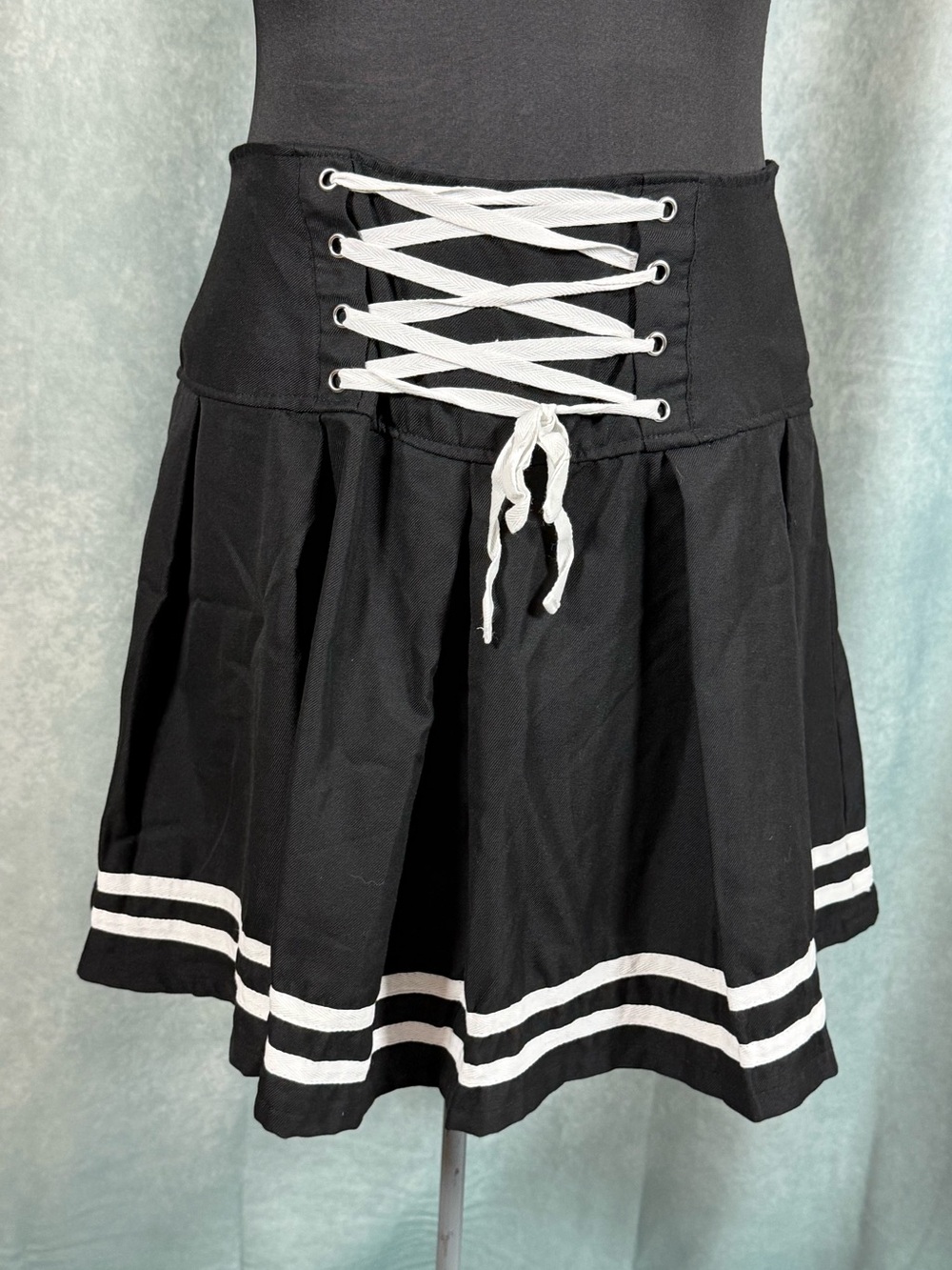 Hot Topic Corset Laced Skater Skirt Juniors 1